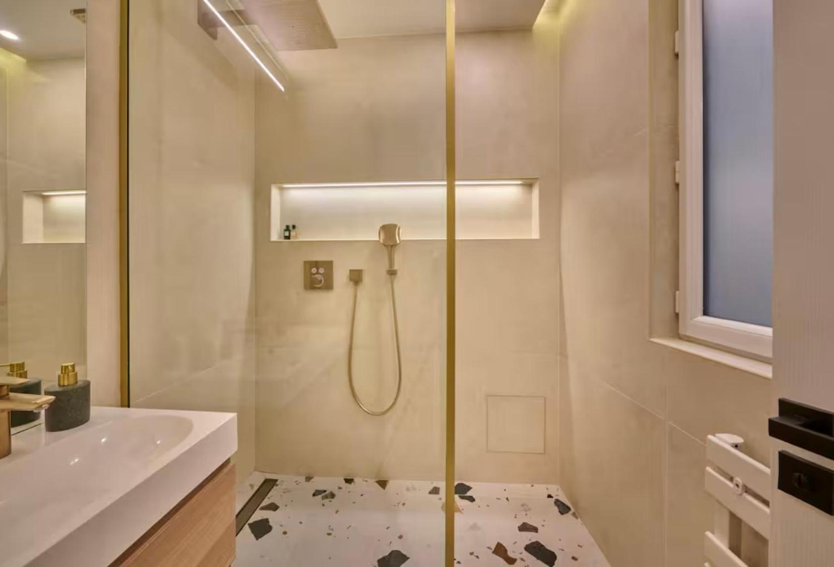 Beach - Kitchen - Wifi - Air Conditioning - Center - Tram Nice Ngoại thất bức ảnh